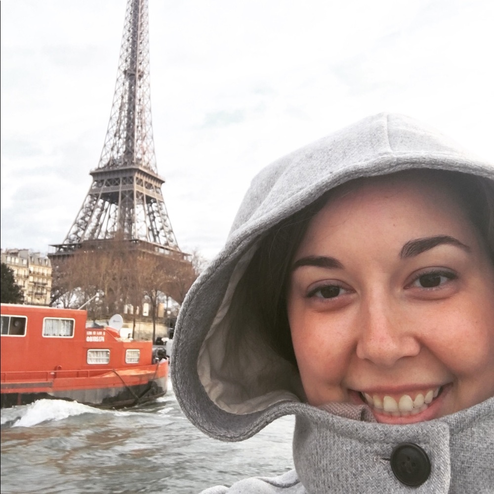 Meet your Posher, Laura